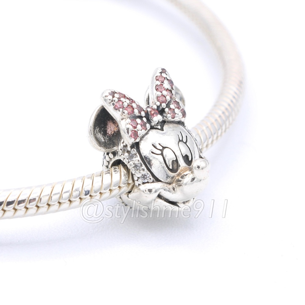 Authentic PANDORA Disney Minnie Clip with Zirconia - Picture 3 of 15